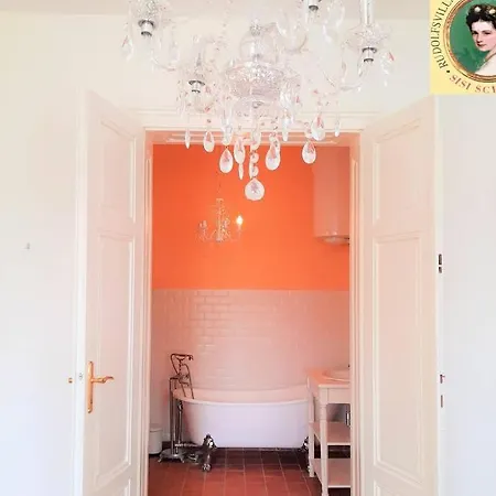 Apartment Sisi-schloss Rudolfsvilla - Sechser - 24 Gaeste