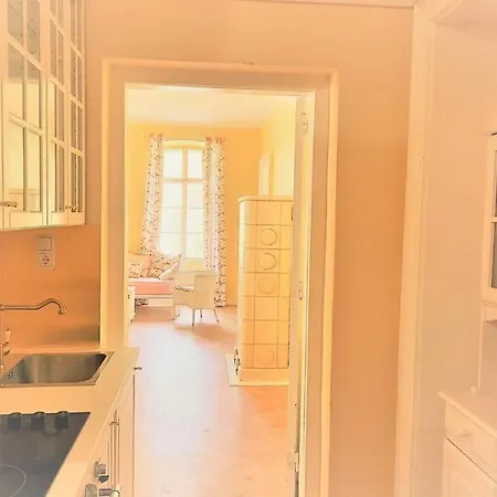 Apartment Sisi-schloss Rudolfsvilla - Sechser - 24 Gaeste *