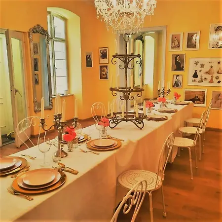 Apartment Sisi-schloss Rudolfsvilla - Sechser - 24 Gaeste